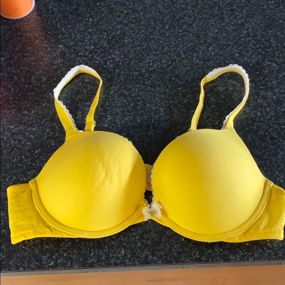 VS push up bra size 38B